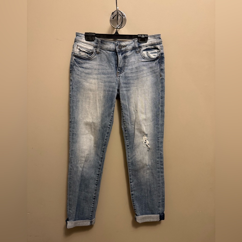 Kut from the Kloth Light Blue Distressed straight ankle Jeans